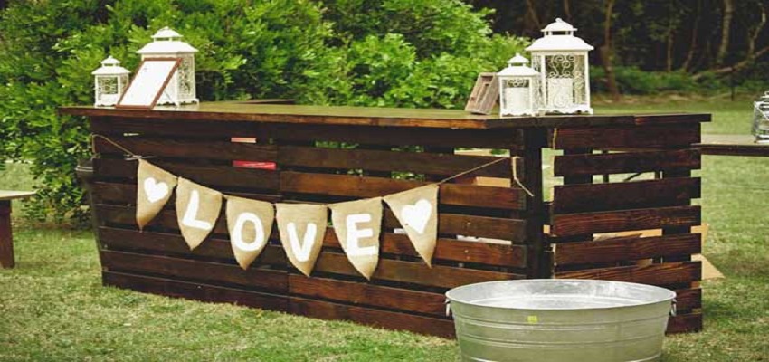 Bartender Agencies for Weddings with Outdoor Bars